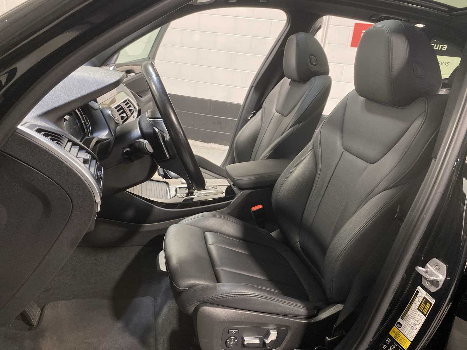 Thumbnail: 2018 BMW X3 - 11