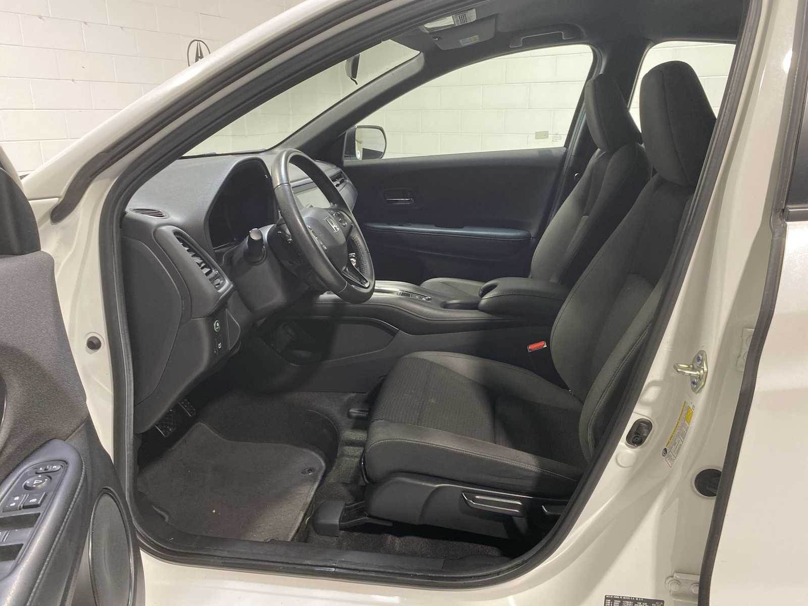 Thumbnail: 2020 Honda HR-V - 2
