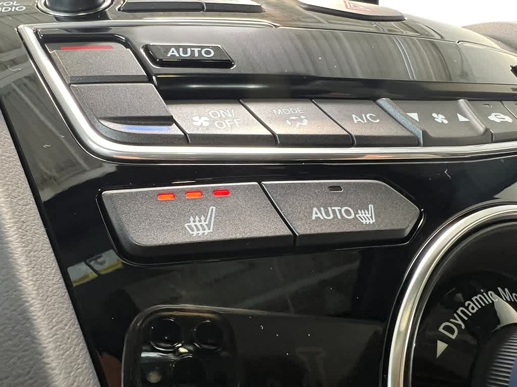 Thumbnail: 2026 Acura RDX - 17