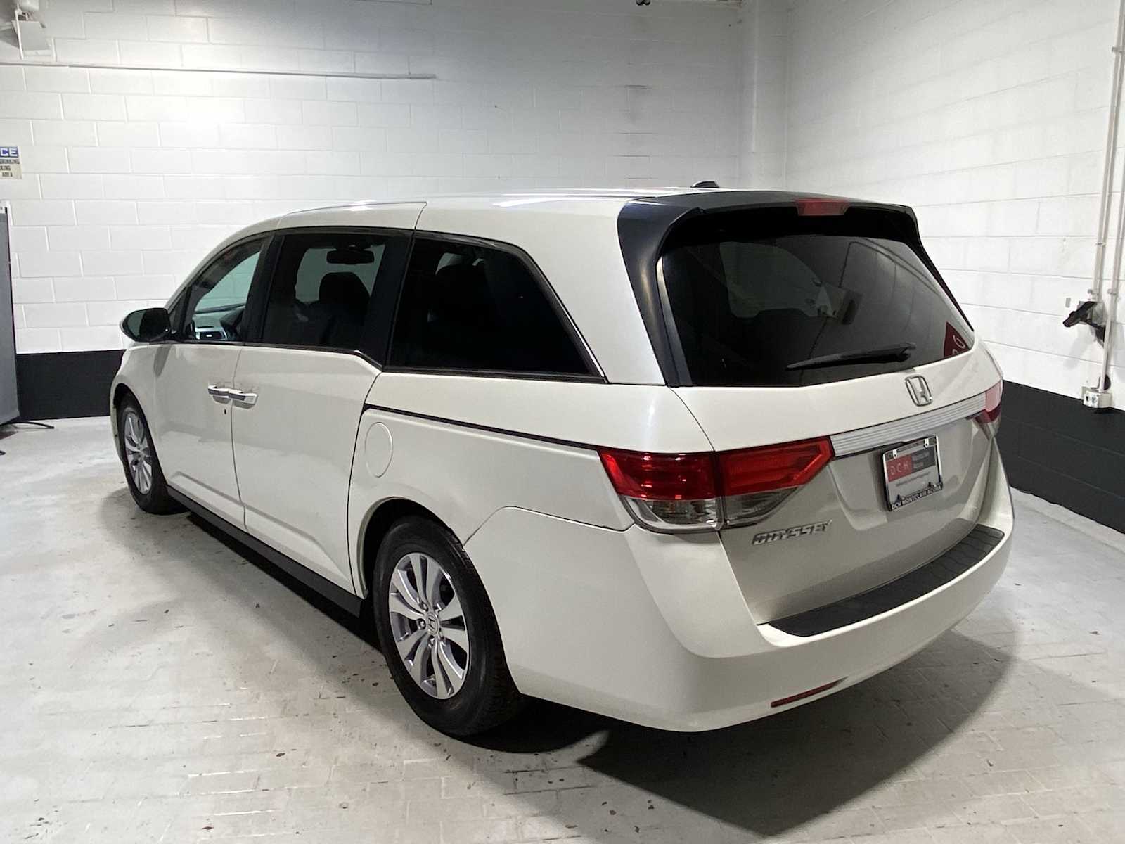 Thumbnail: 2014 Honda Odyssey - 4