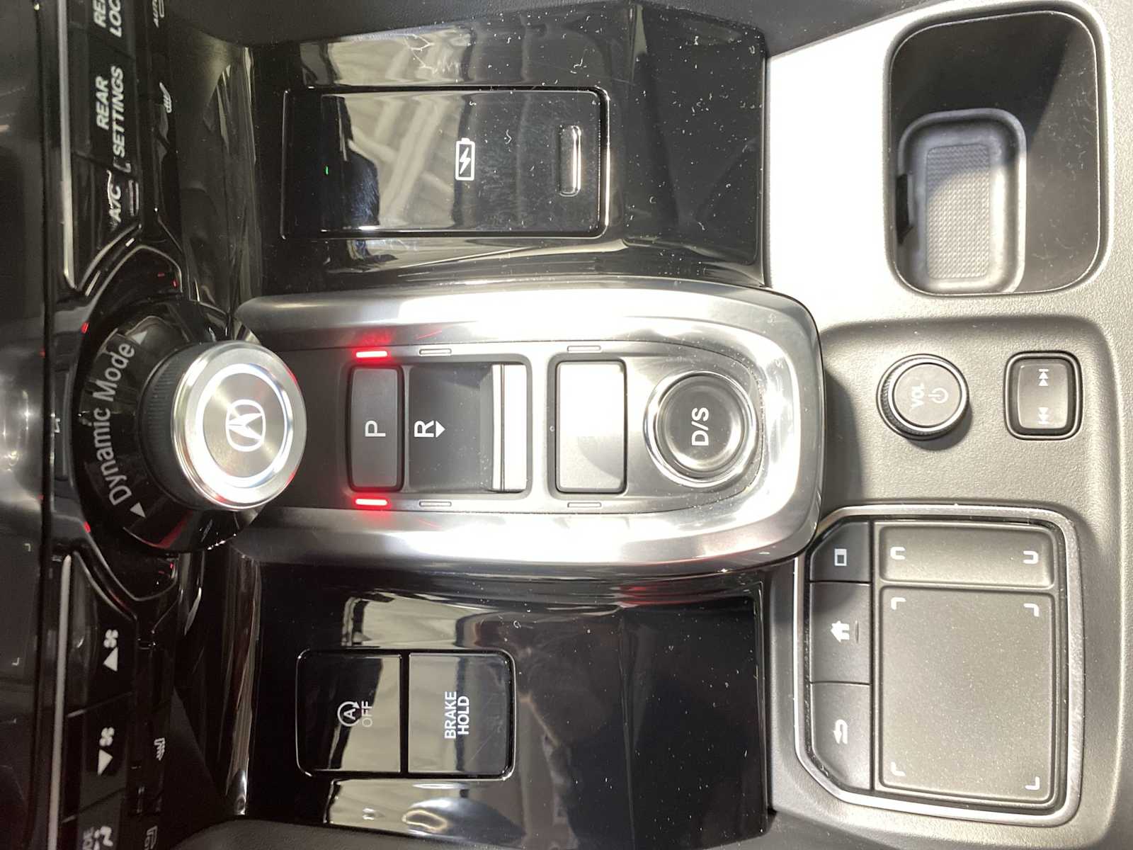 Thumbnail: 2023 Acura MDX - 17