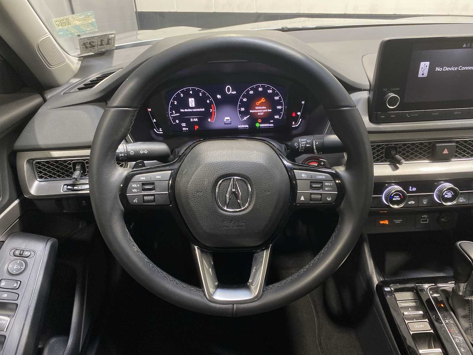 Thumbnail: 2023 Acura Integra - 15