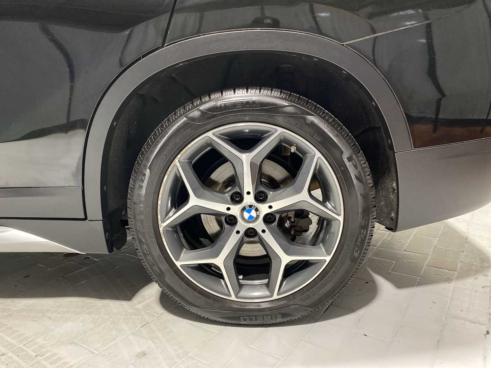 2018 BMW X1 xDrive28i 8