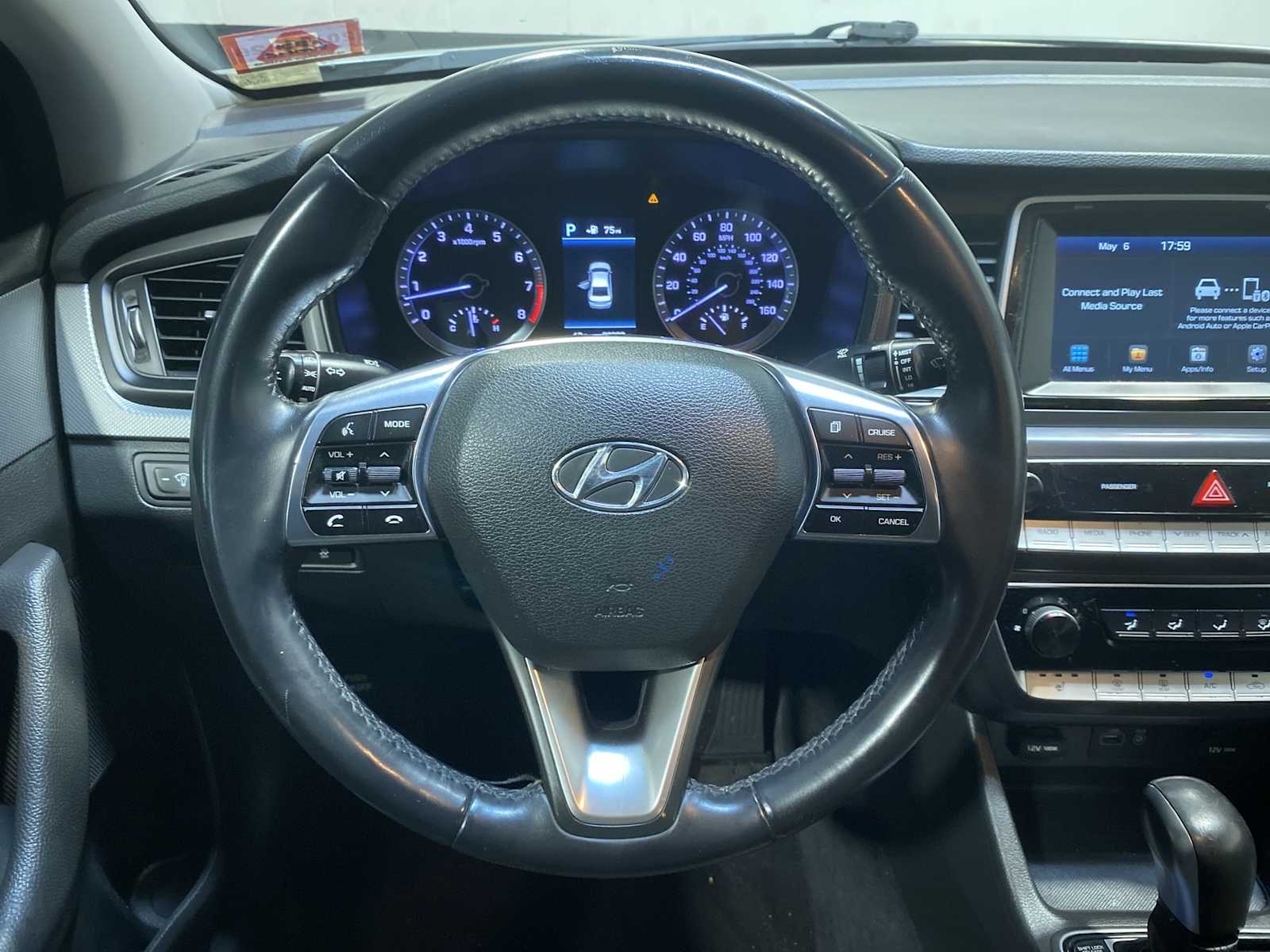 Thumbnail: 2018 Hyundai Sonata - 15