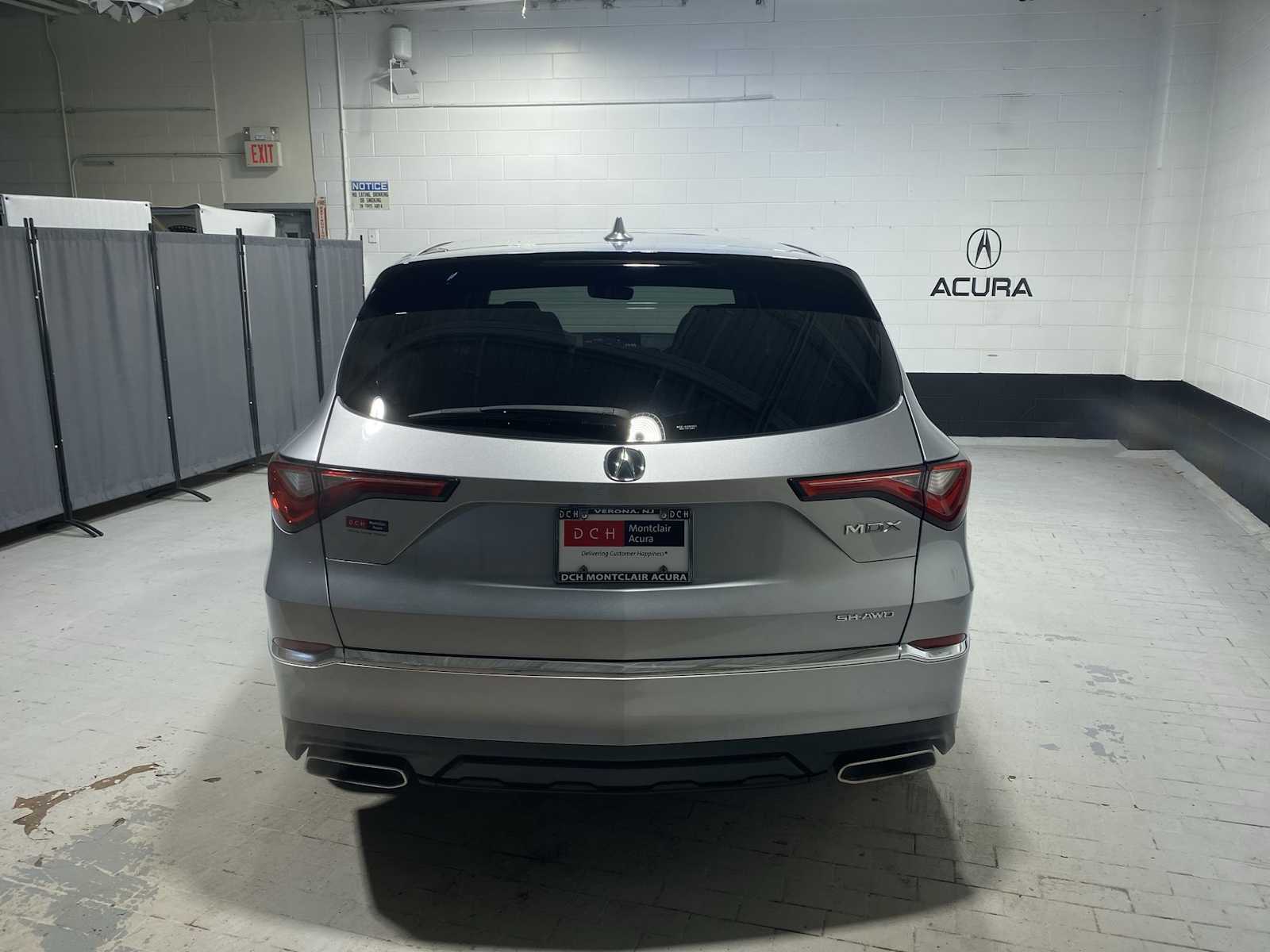 Thumbnail: 2023 Acura MDX - 5