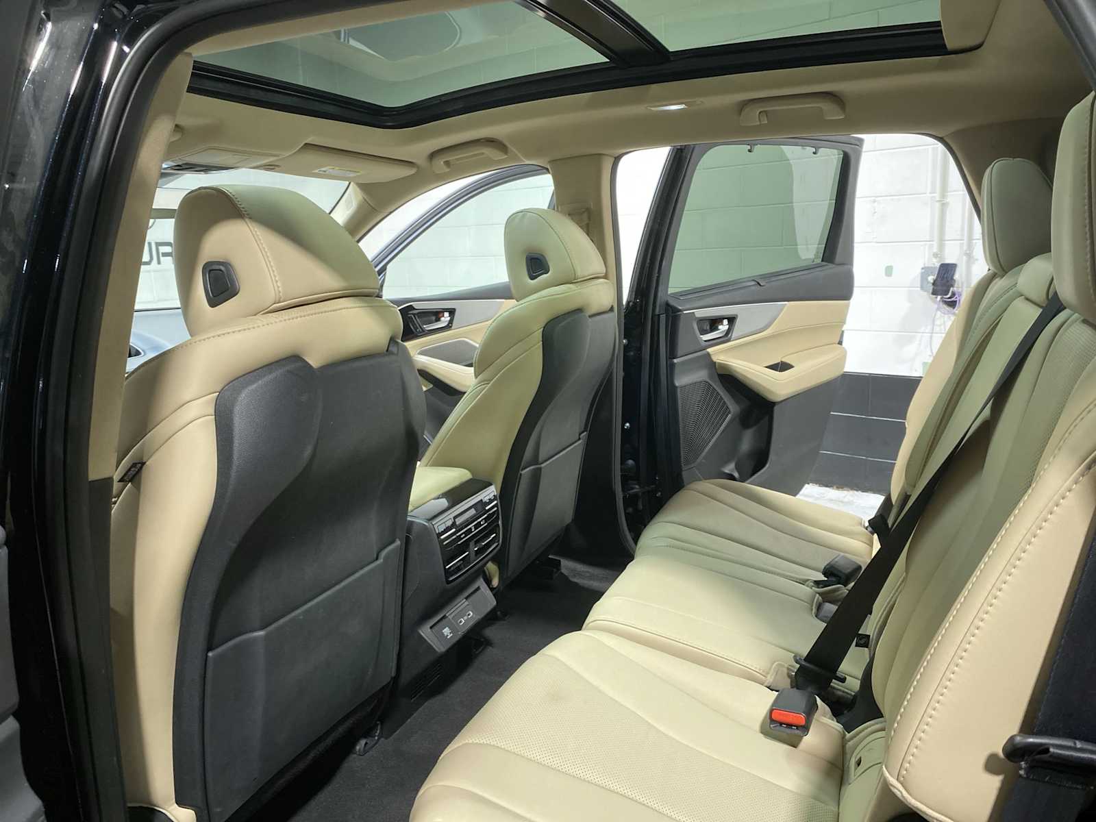 Thumbnail: 2023 Acura MDX - 12