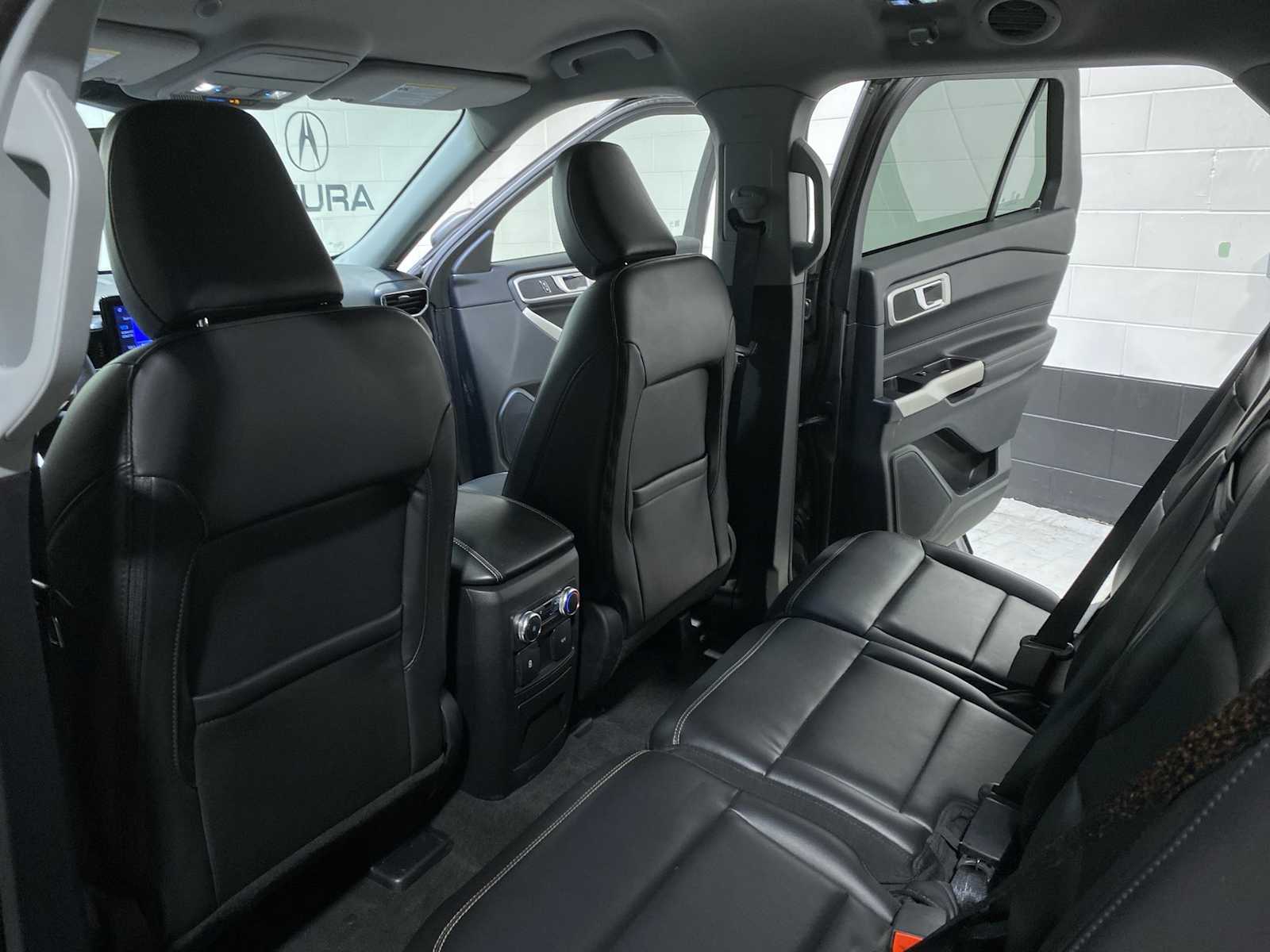 Thumbnail: 2022 Ford Explorer - 12