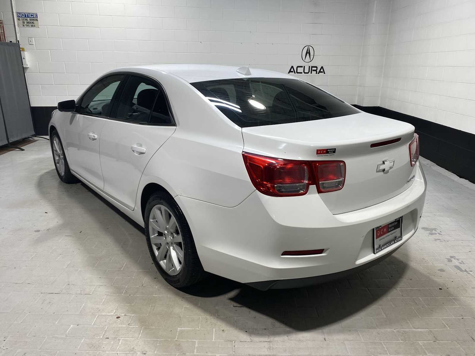 Thumbnail: 2013 Chevrolet Malibu - 4