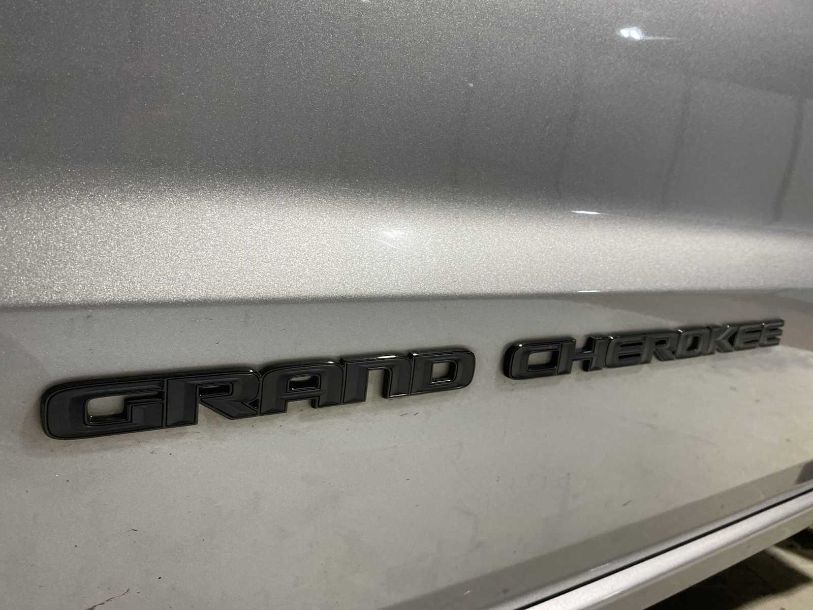 Thumbnail: 2019 Jeep Grand Cherokee - 7