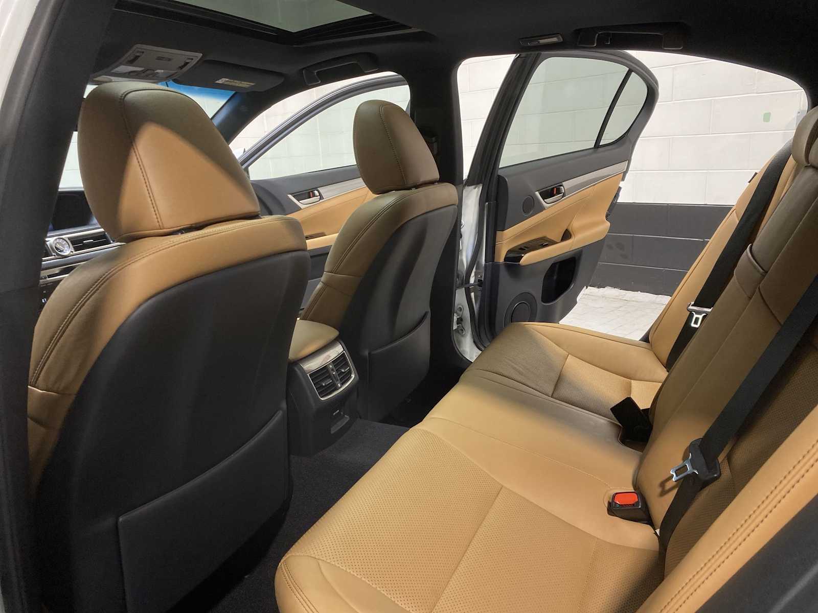 Thumbnail: 2015 Lexus GS - 12