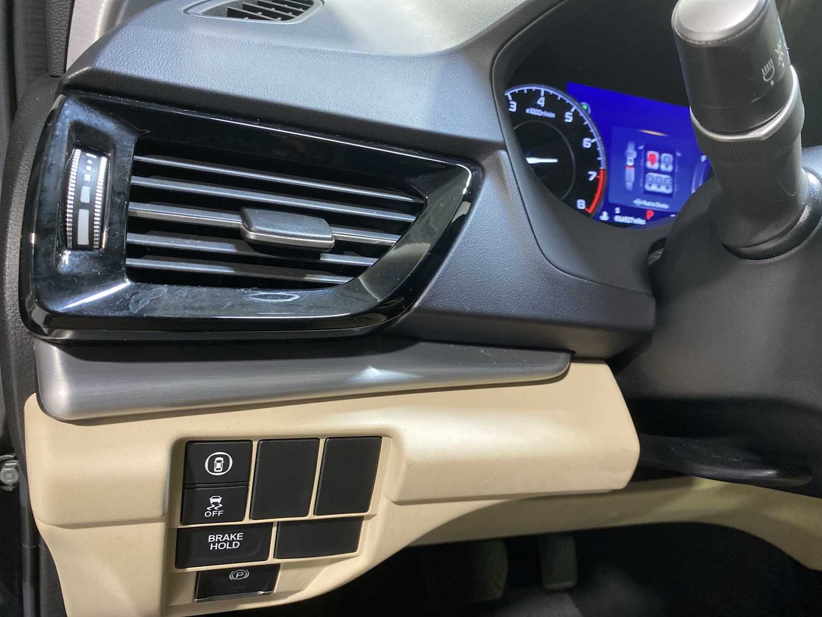 Thumbnail: 2023 Acura RDX - 24