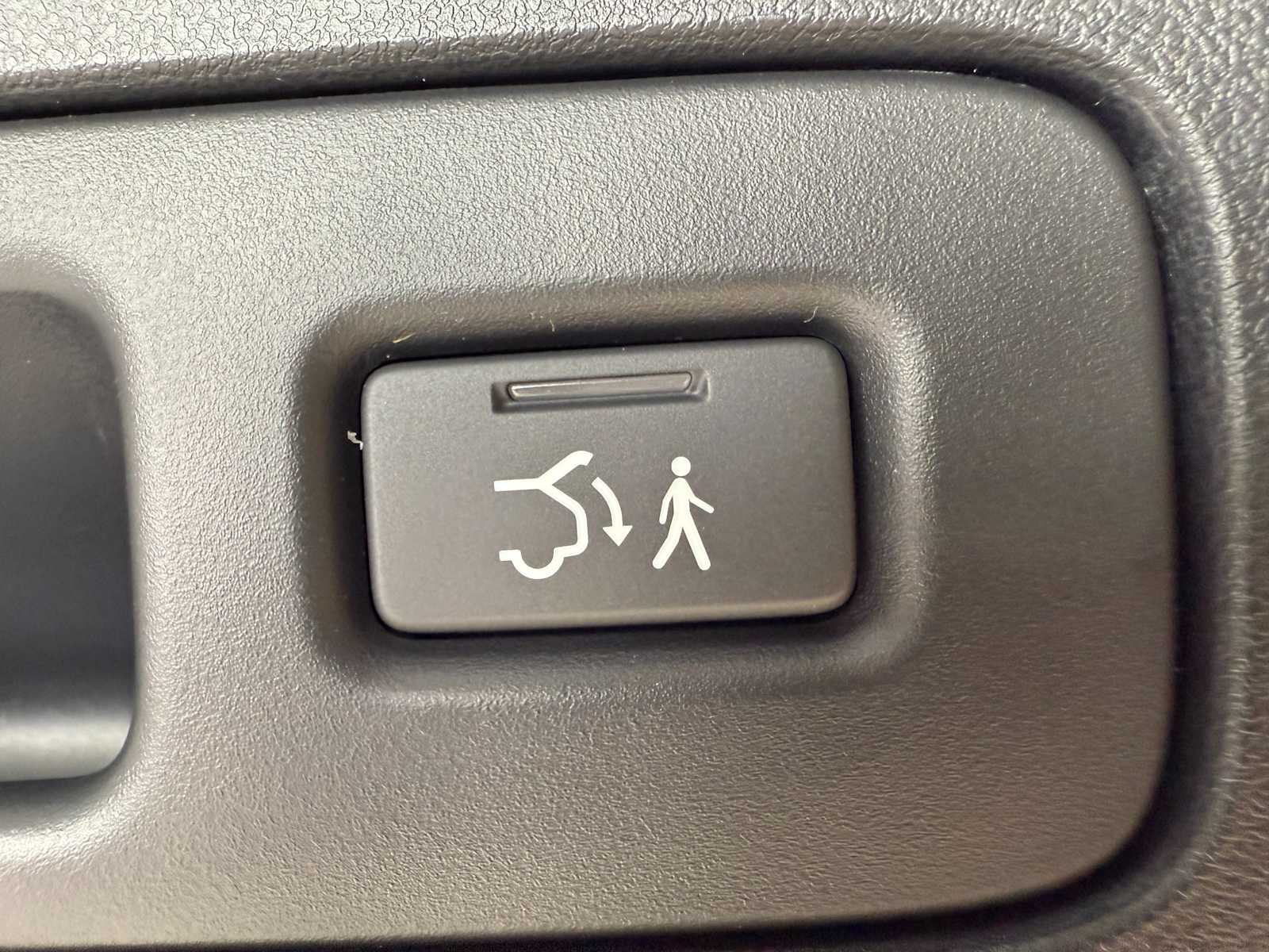 Thumbnail: 2026 Acura ADX - 29