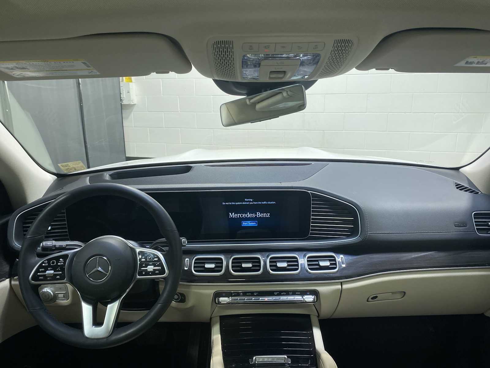 Thumbnail: 2022 Mercedes-Benz GLS - 10