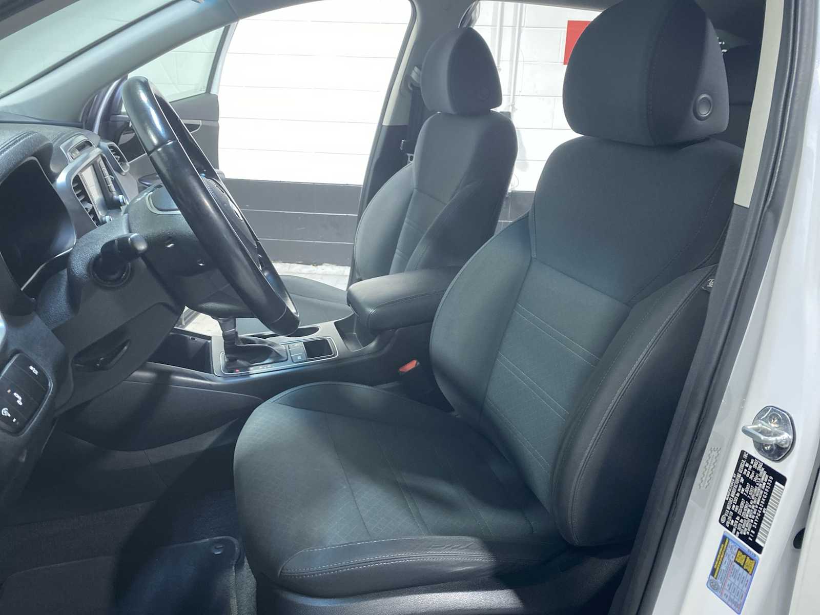 Thumbnail: 2019 Kia Sorento - 11