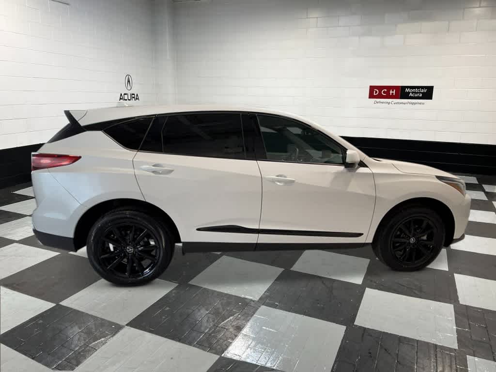 Thumbnail: 2025 Acura RDX - 6