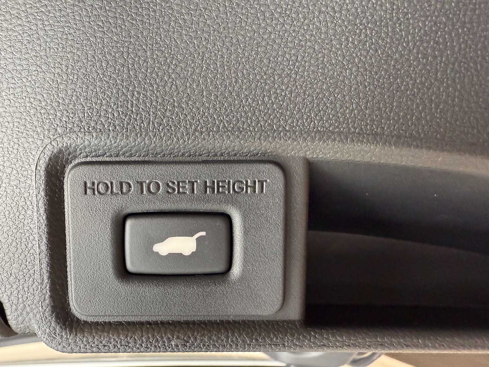 Thumbnail: 2026 Acura RDX - 29