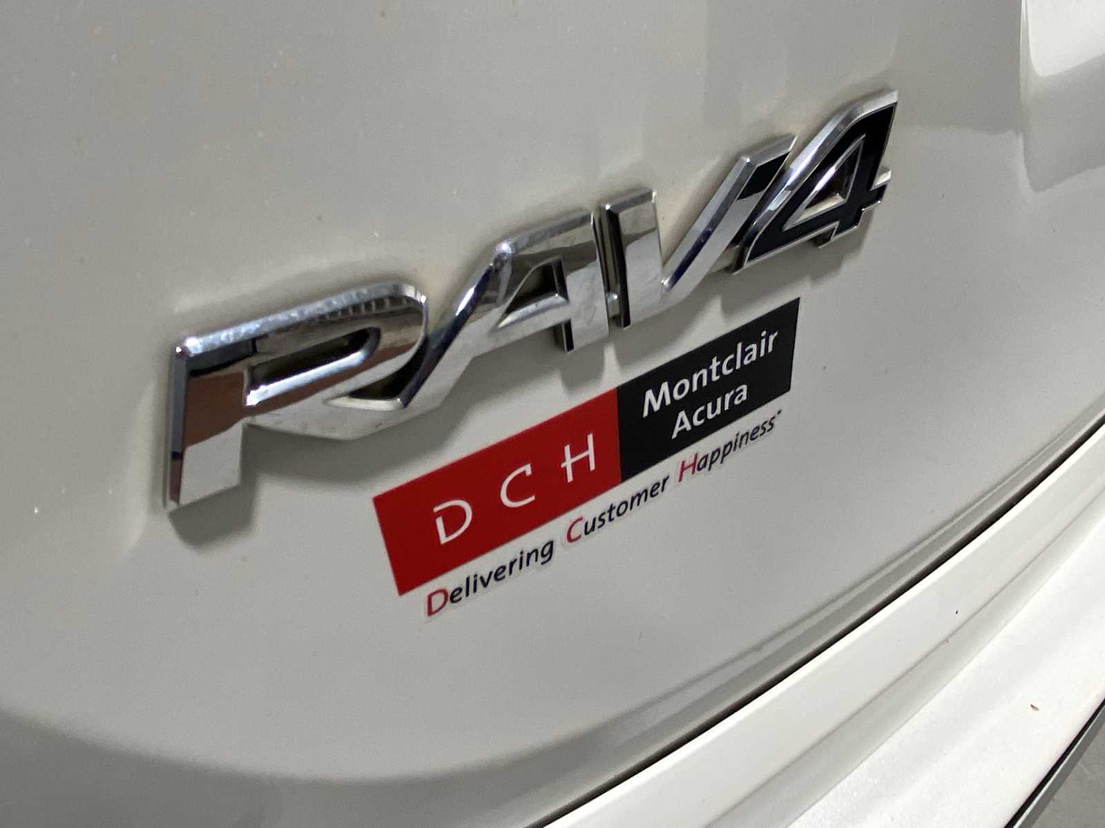 Thumbnail: 2016 Toyota RAV4 - 7