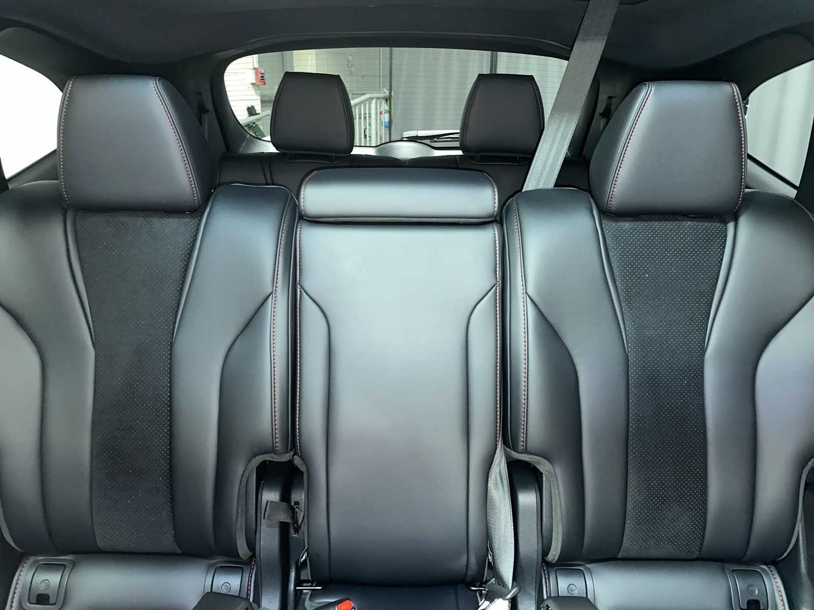Thumbnail: 2026 Acura MDX - 22