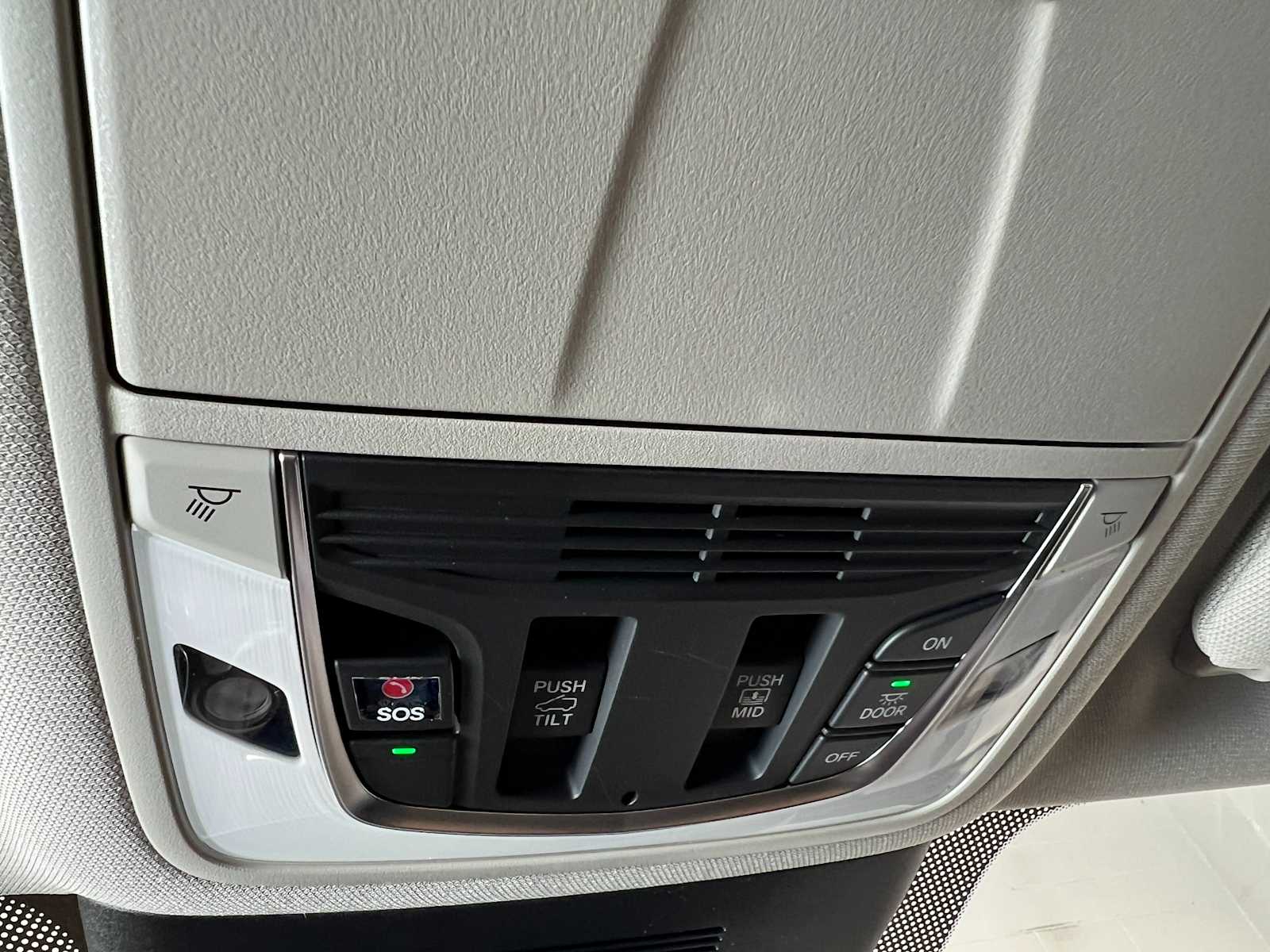 Thumbnail: 2026 Acura MDX - 25