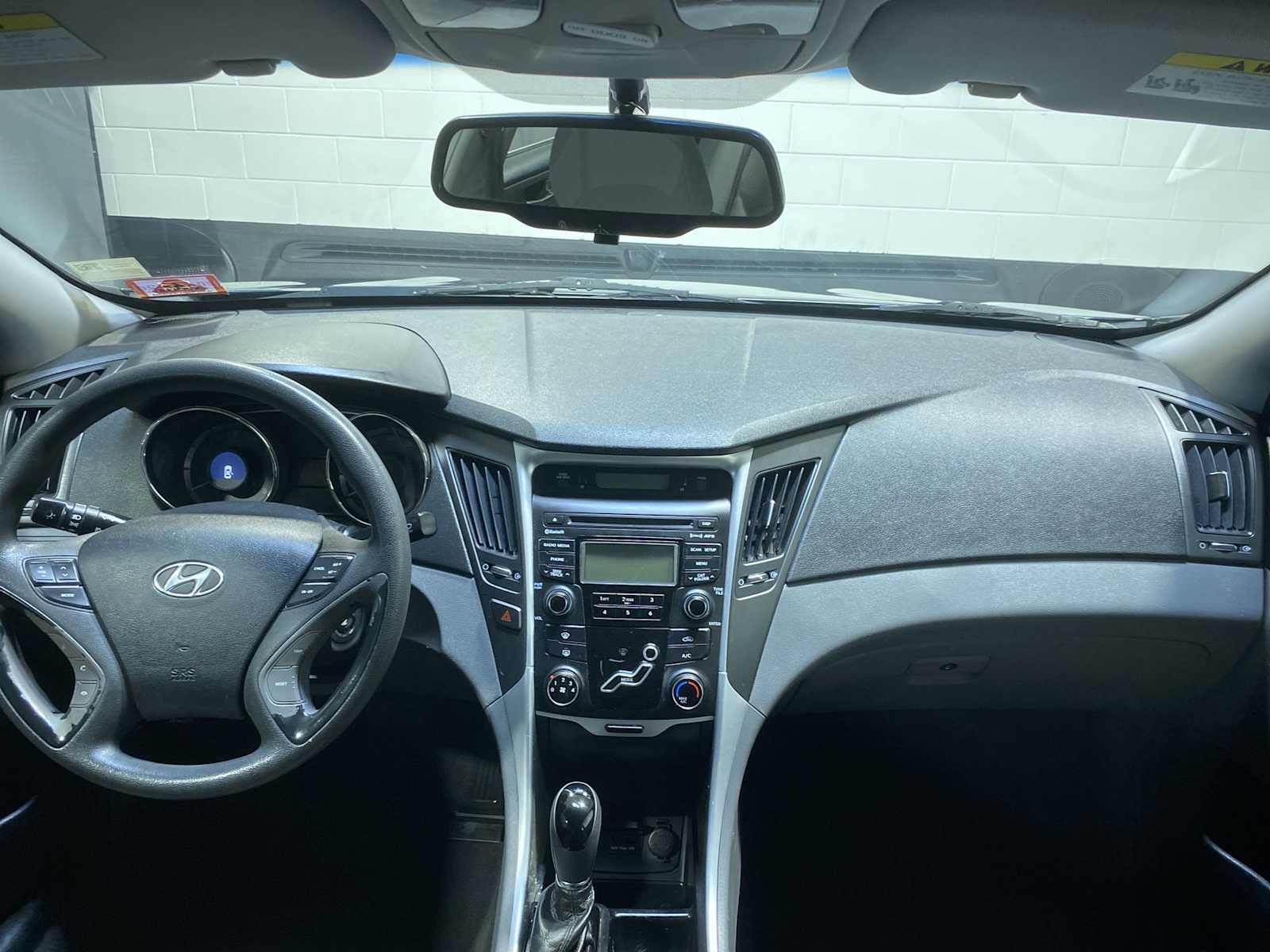 Thumbnail: 2013 Hyundai Sonata - 10