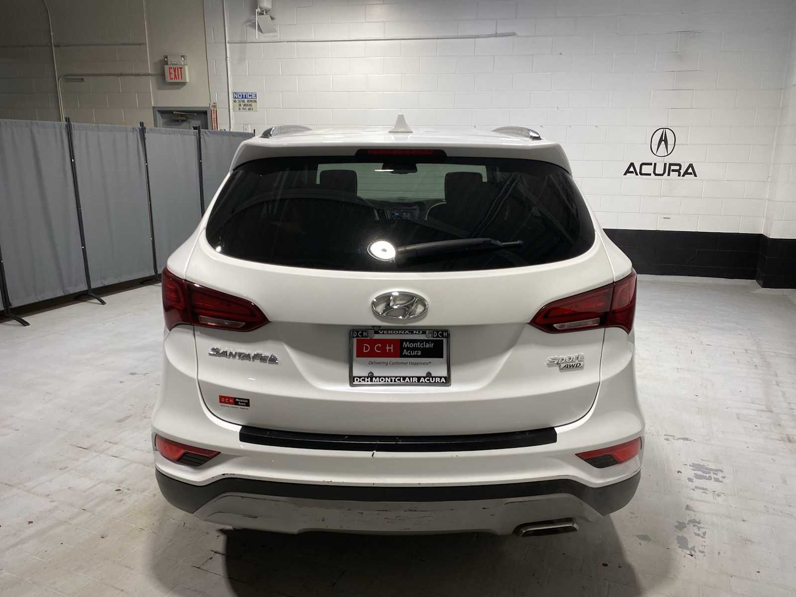 Thumbnail: 2017 Hyundai Santa Fe - 5