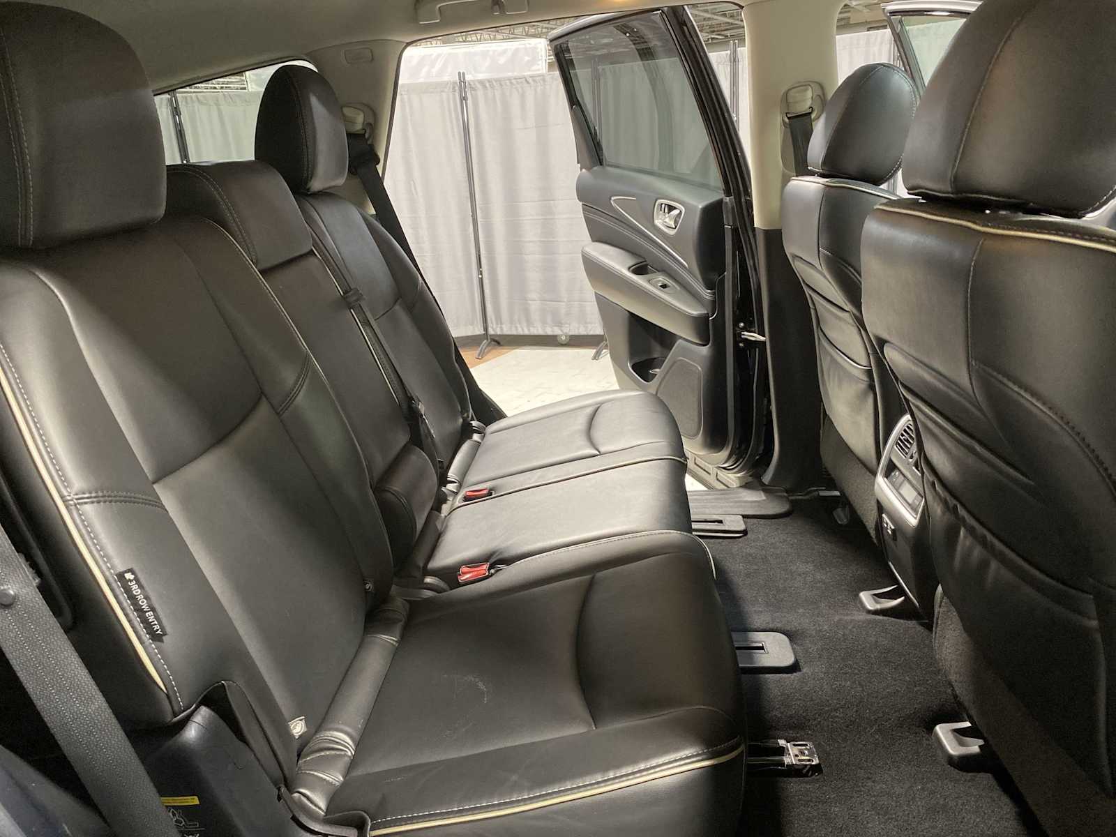 Thumbnail: 2019 INFINITI QX60 - 13