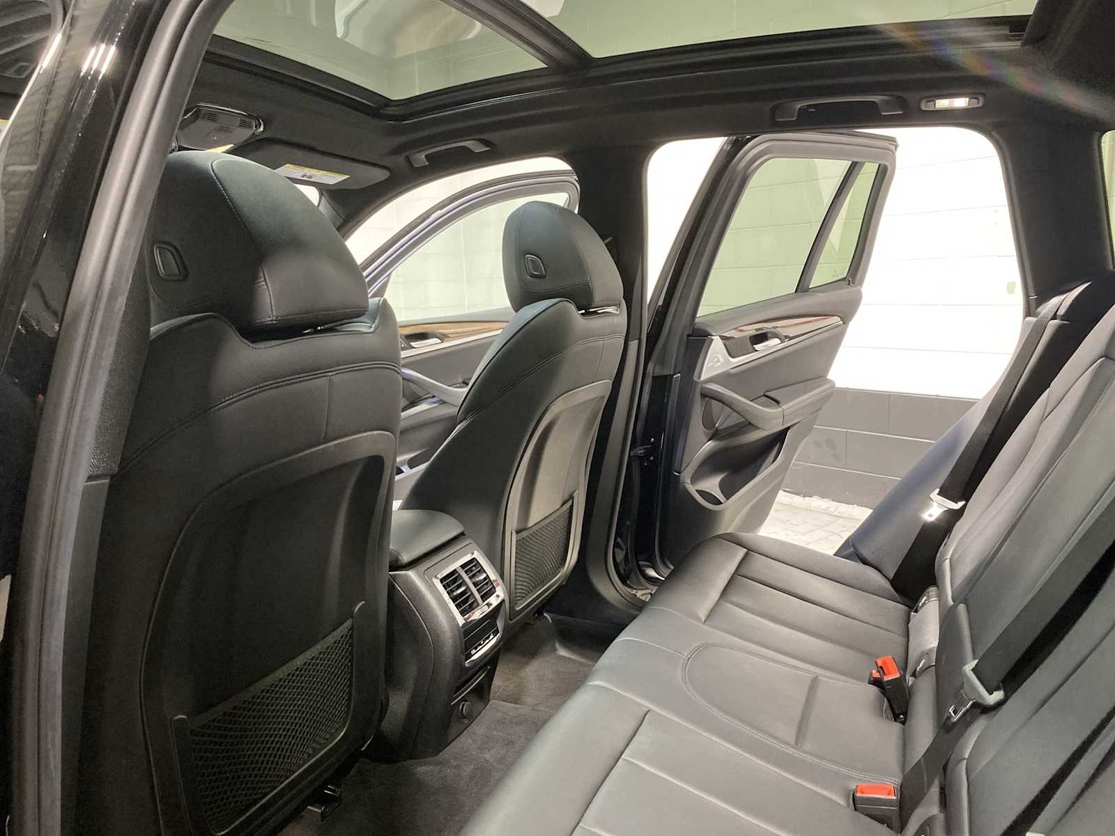 Thumbnail: 2018 BMW X3 - 12