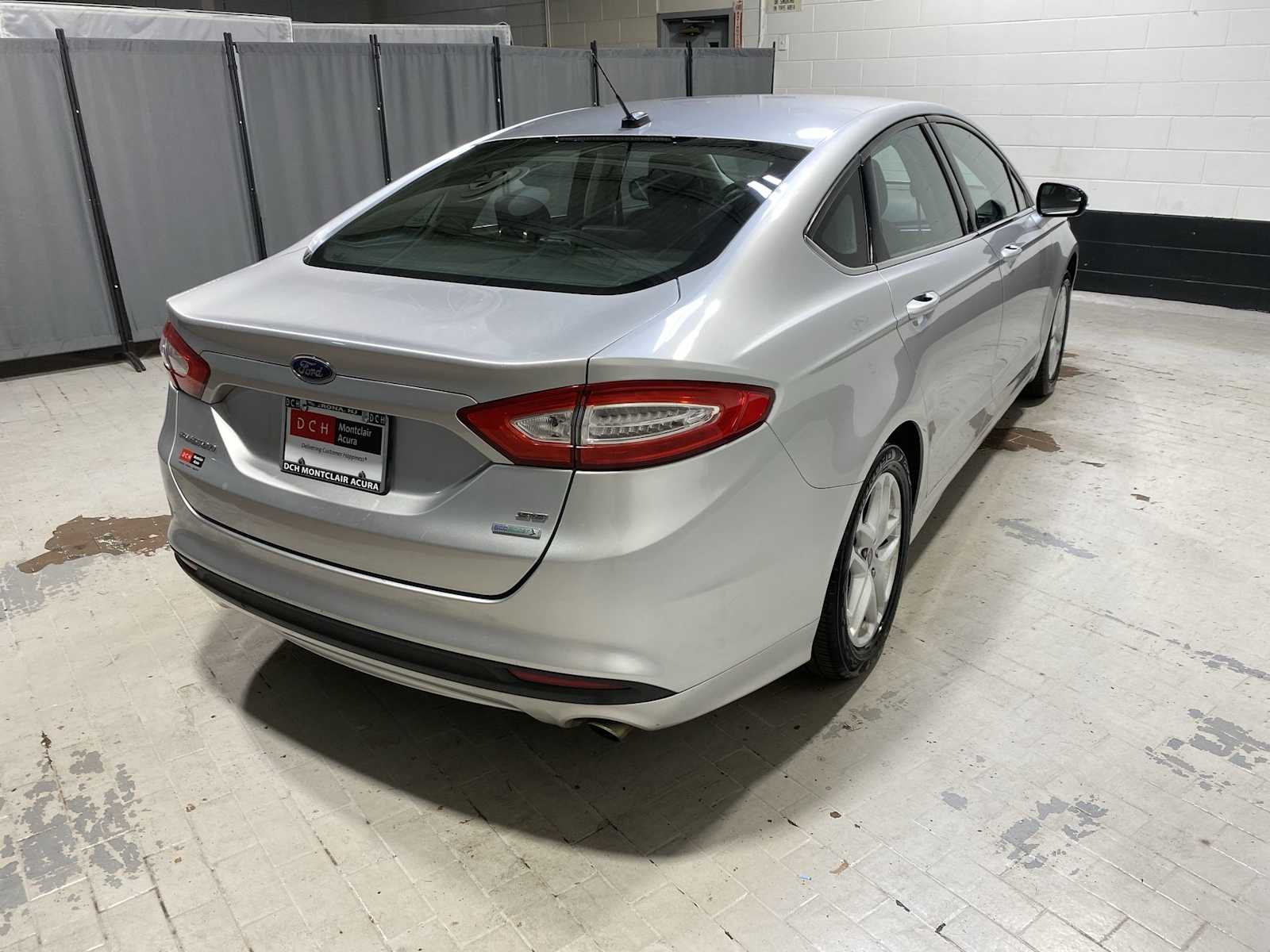 Thumbnail: 2014 Ford Fusion - 26