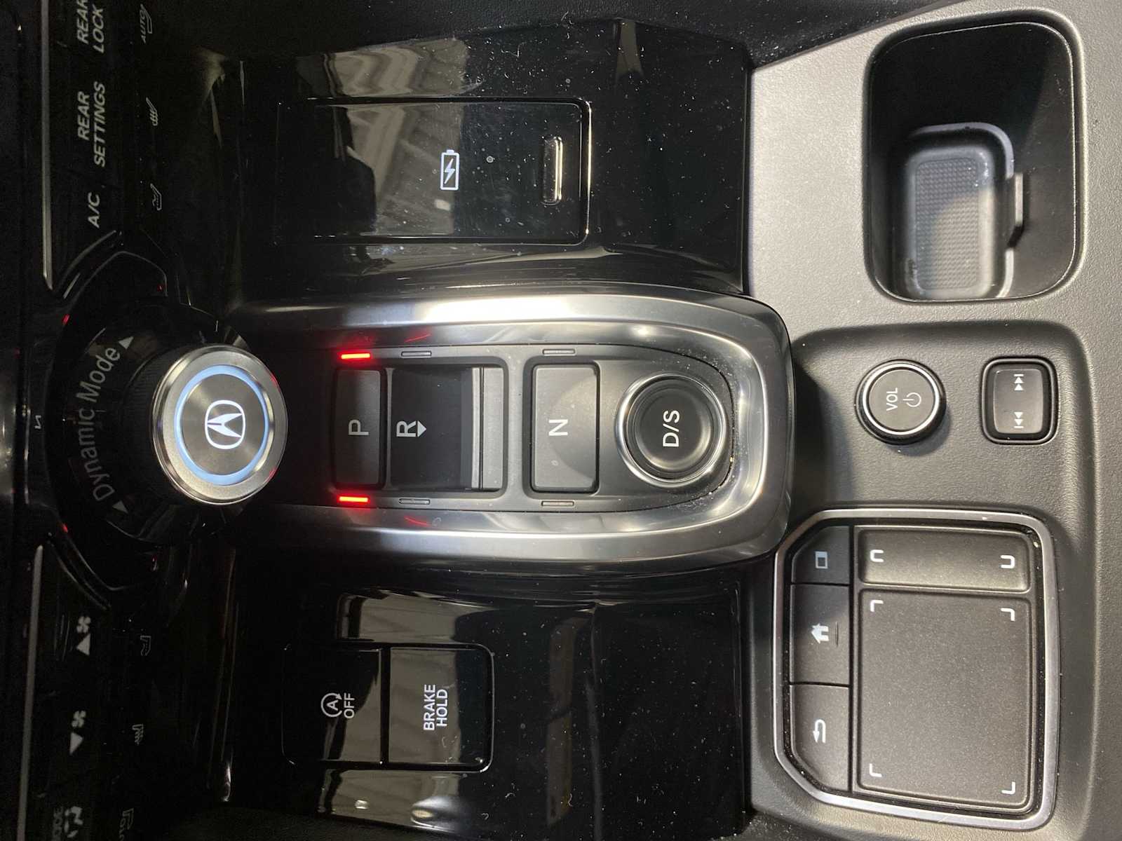 Thumbnail: 2024 Acura MDX - 17