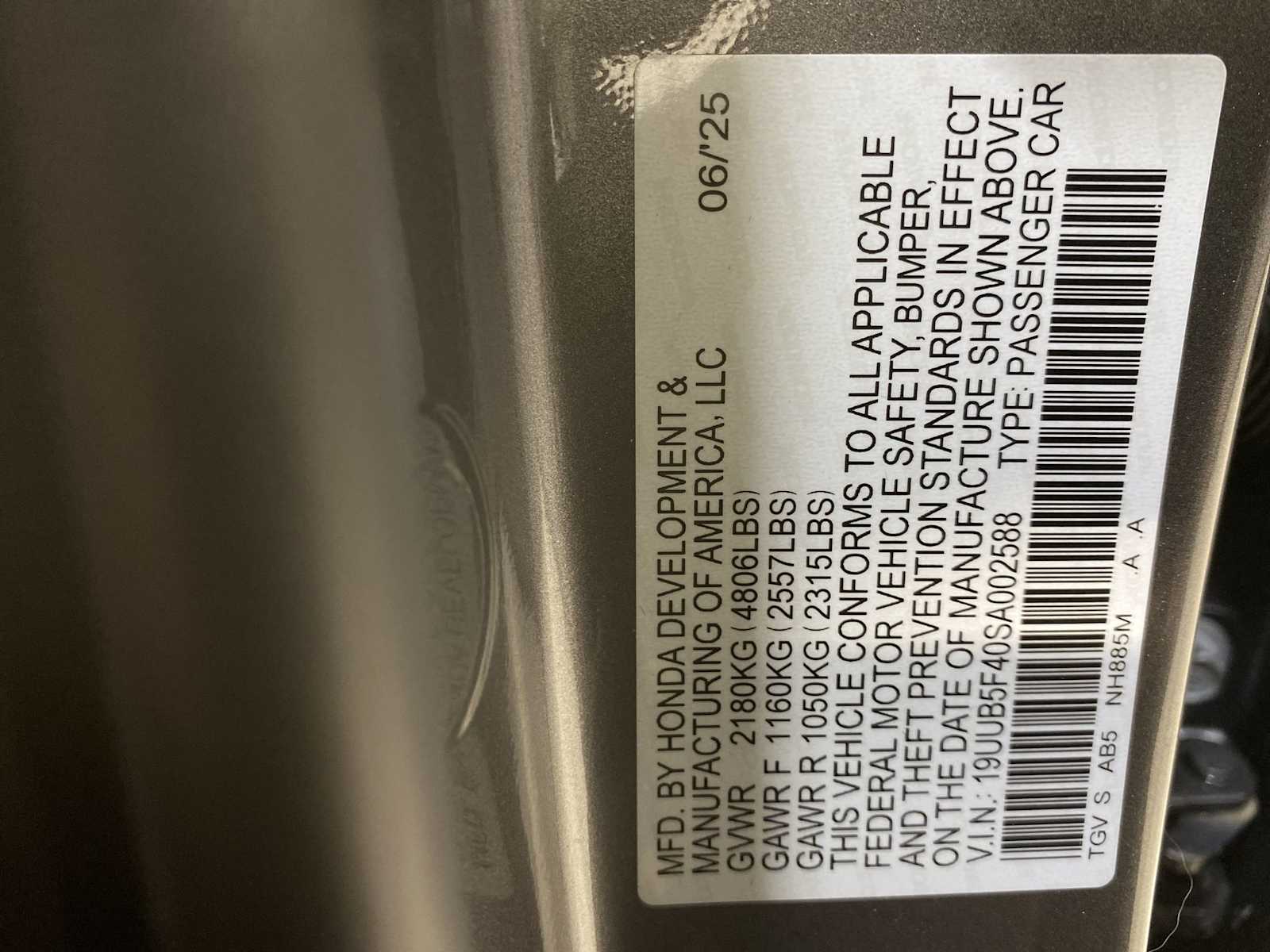 Thumbnail: 2025 Acura TLX - 21