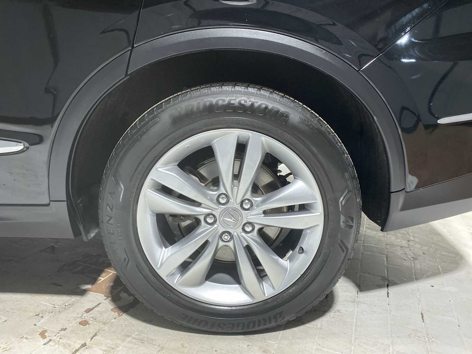 Thumbnail: 2023 Acura MDX - 8