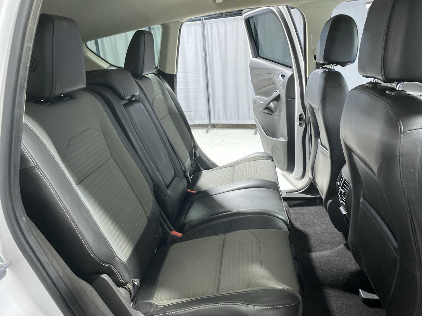 Thumbnail: 2017 Ford Escape - 13