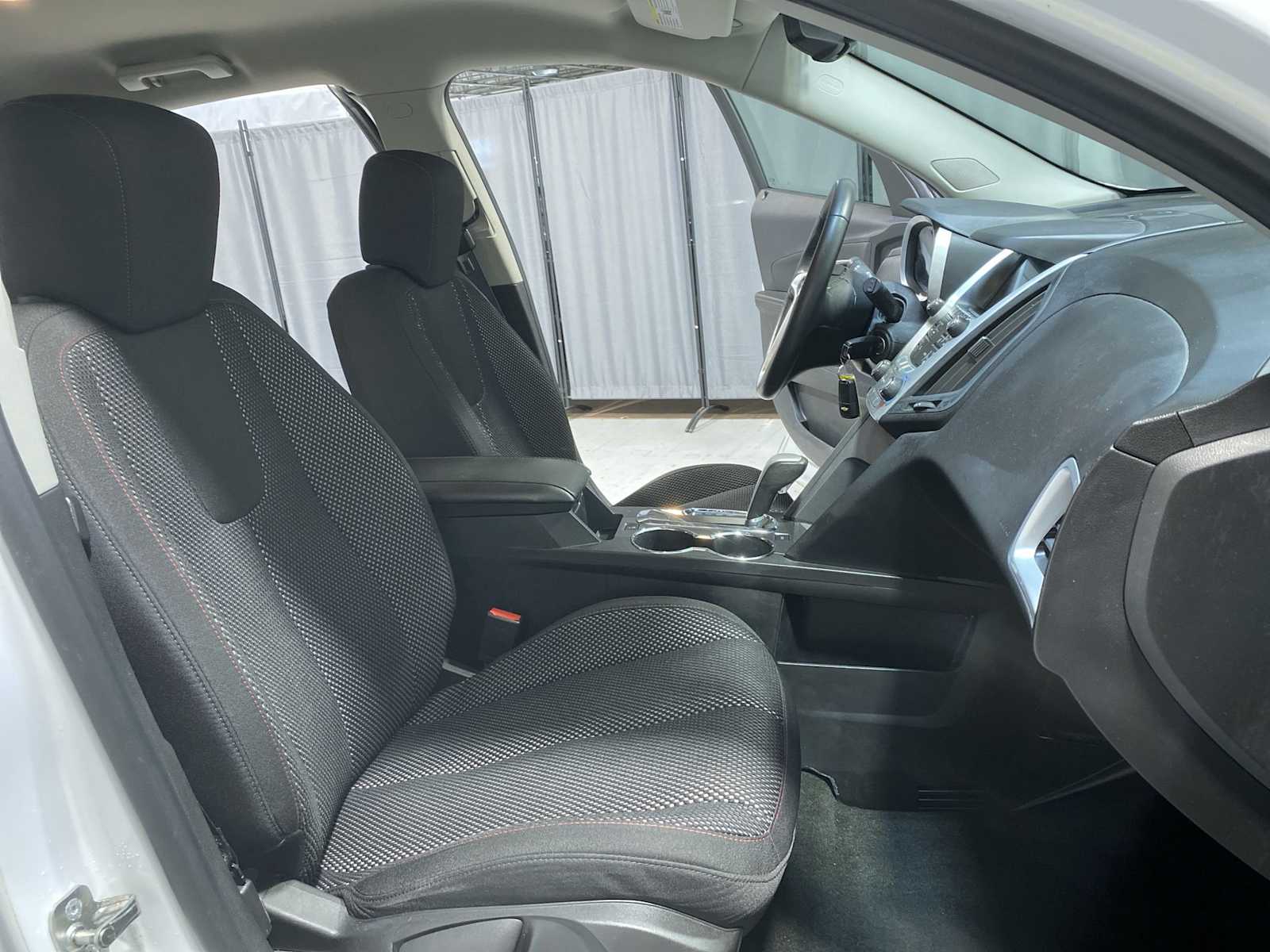 Thumbnail: 2014 Chevrolet Equinox - 14