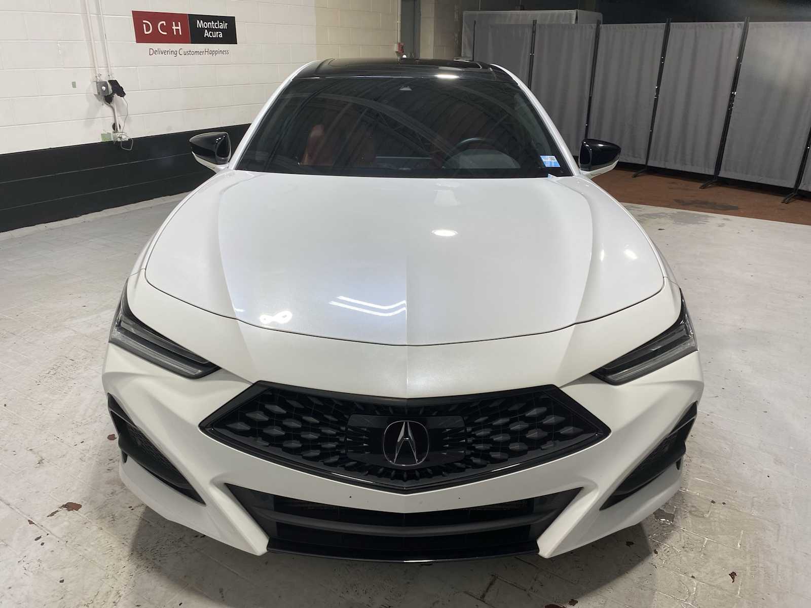 Thumbnail: 2022 Acura TLX - 6