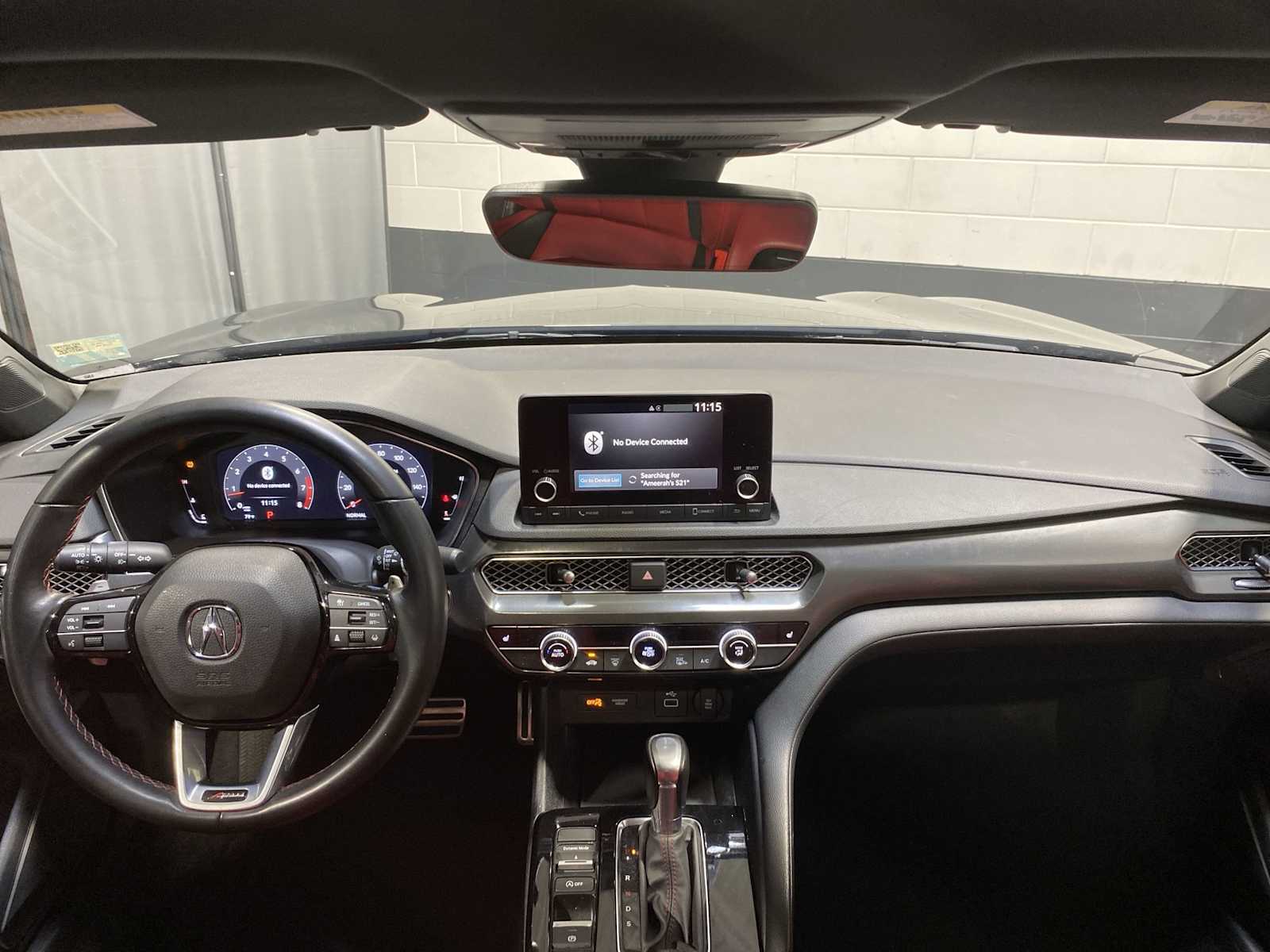 Thumbnail: 2023 Acura Integra - 10