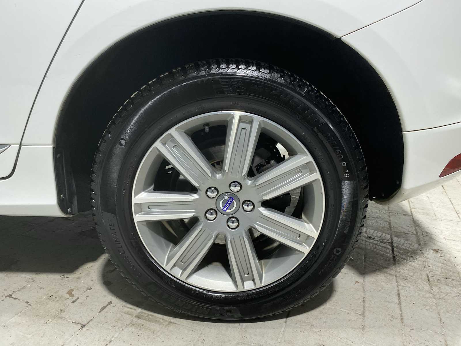 Thumbnail: 2016 Volvo XC60 - 8