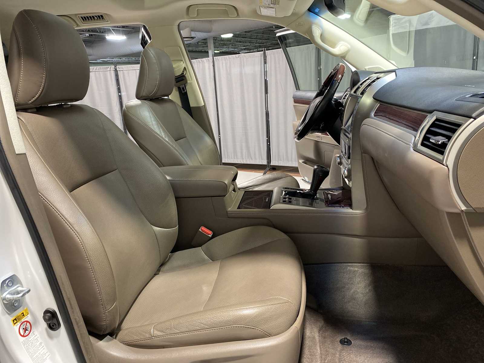 2017 Lexus GX 460 Premium 14