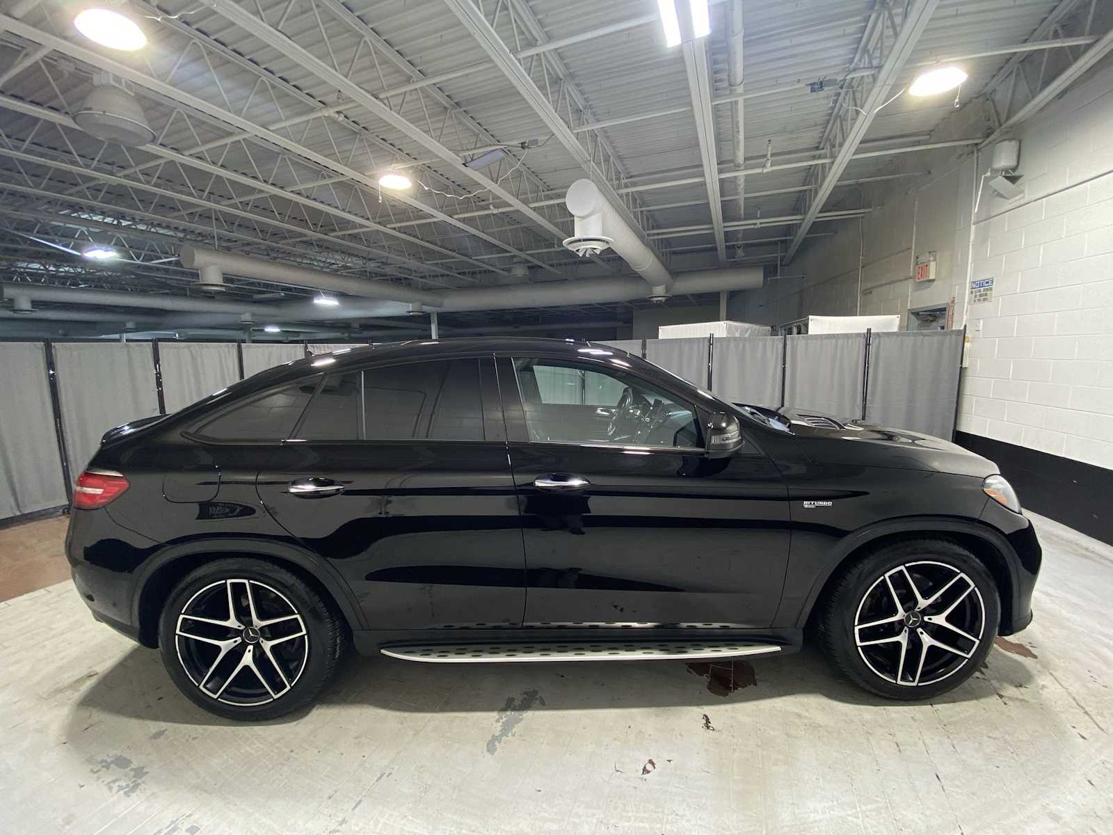 Thumbnail: 2019 Mercedes-Benz GLE - 27