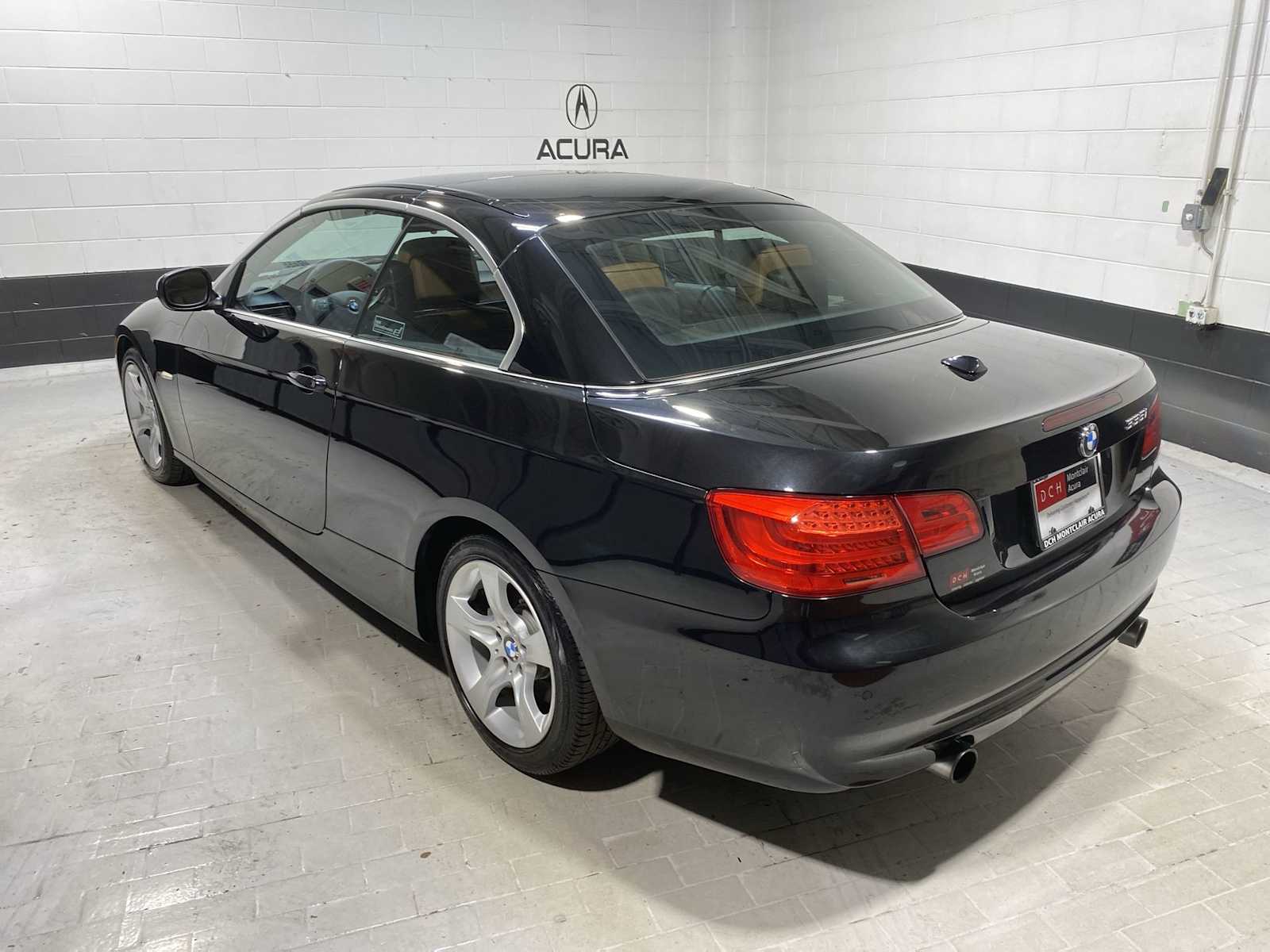 Thumbnail: 2012 BMW 3 Series - 4