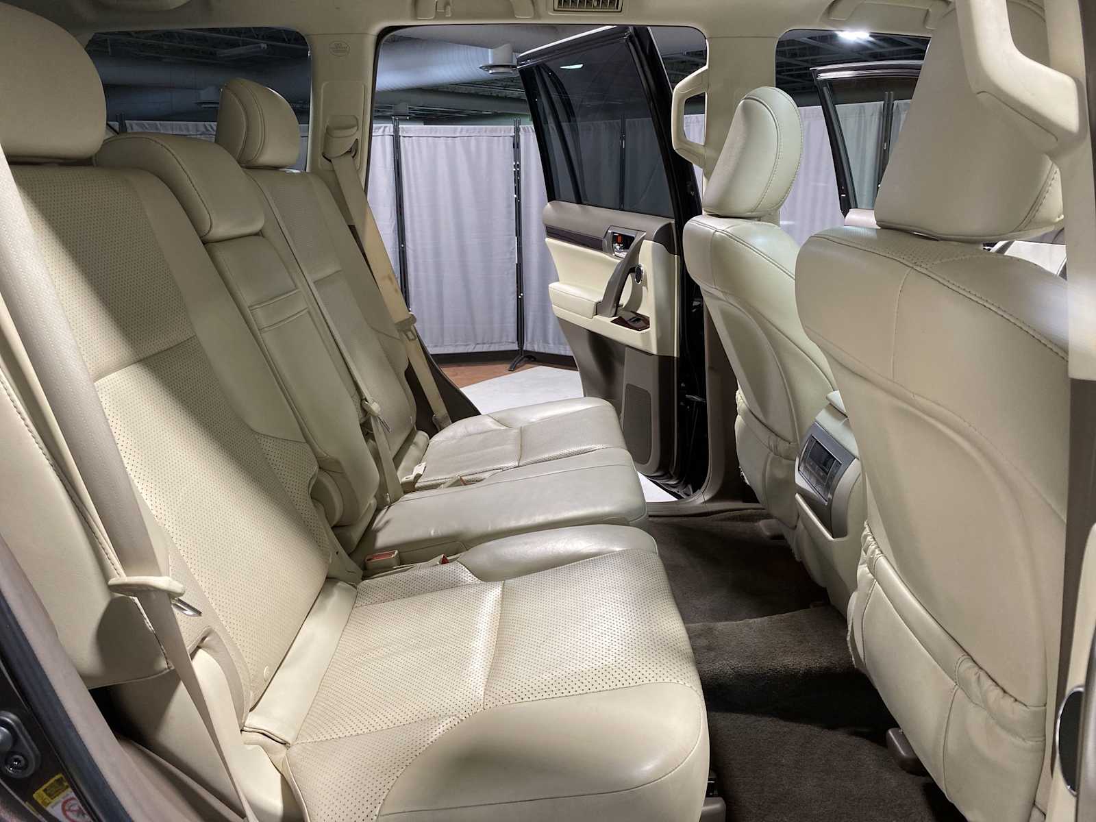 Thumbnail: 2015 Lexus GX - 13