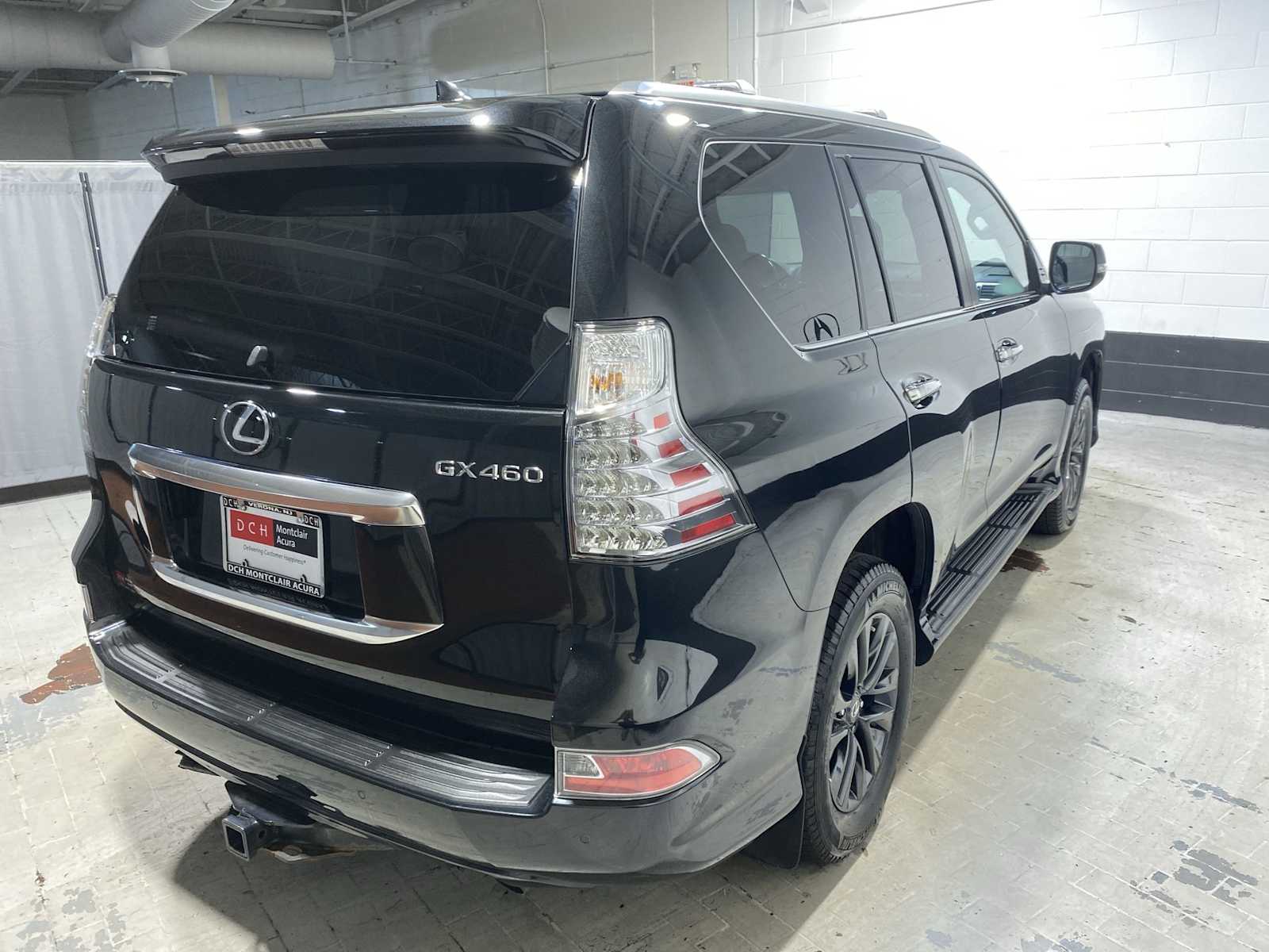 Thumbnail: 2023 Lexus GX - 26