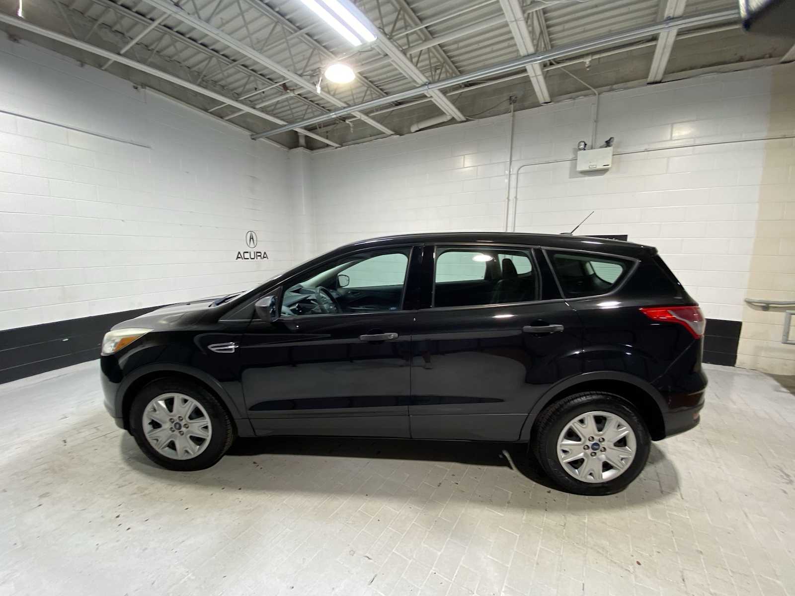 Thumbnail: 2013 Ford Escape - 3
