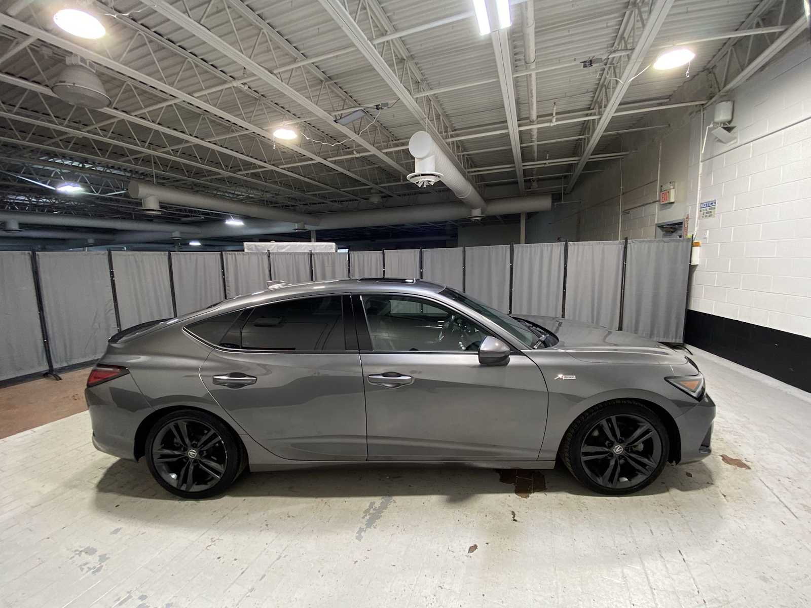 Thumbnail: 2023 Acura Integra - 27