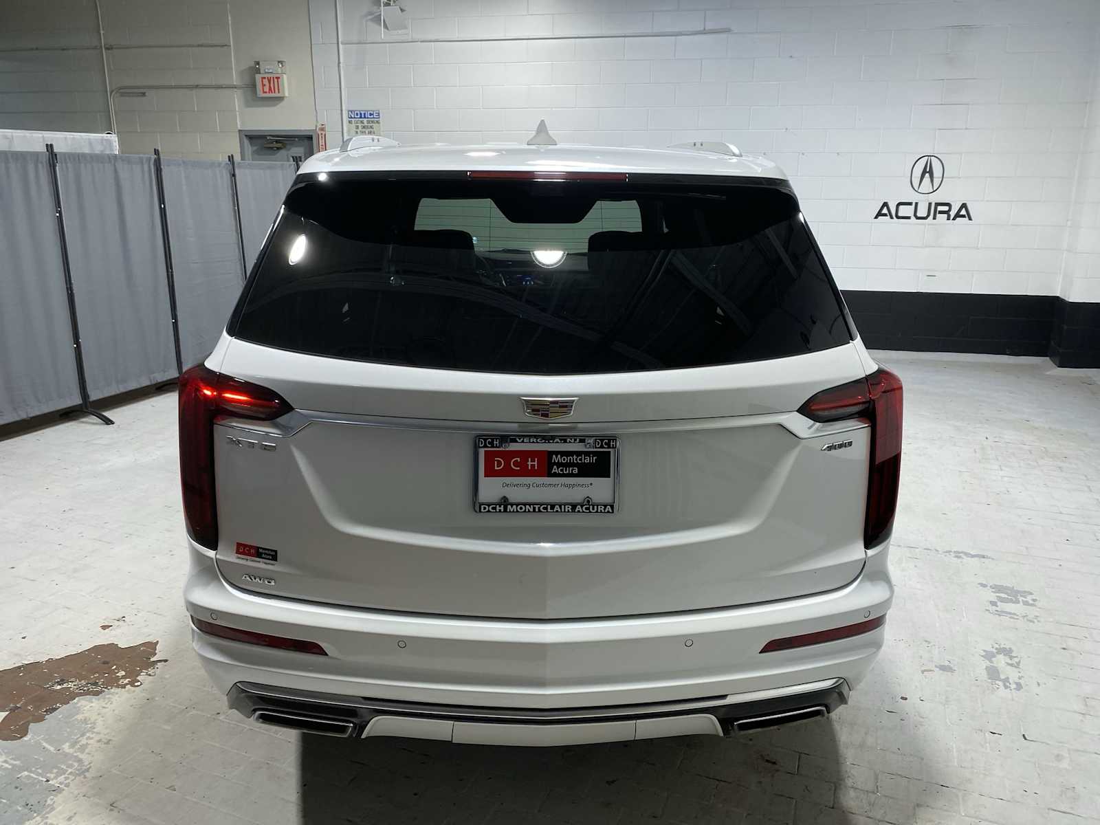 Thumbnail: 2023 Cadillac XT6 - 5