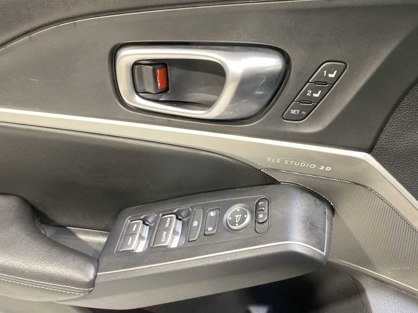 Thumbnail: 2023 Acura Integra - 23