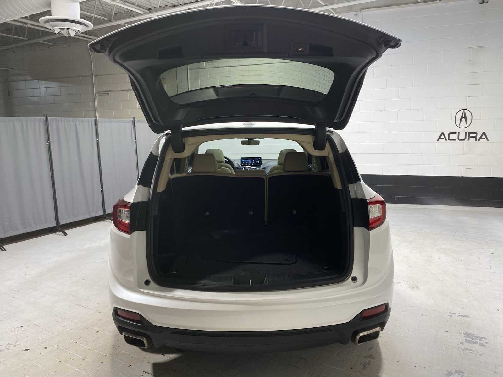 Thumbnail: 2023 Acura RDX - 19