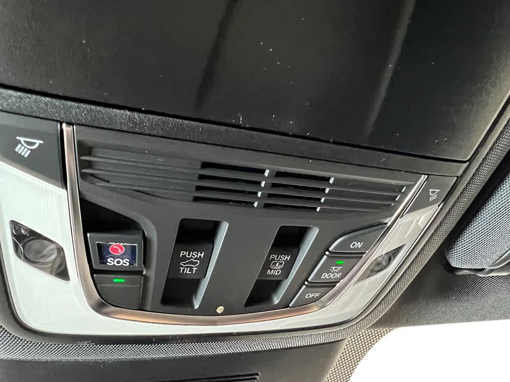Thumbnail: 2026 Acura MDX - 18