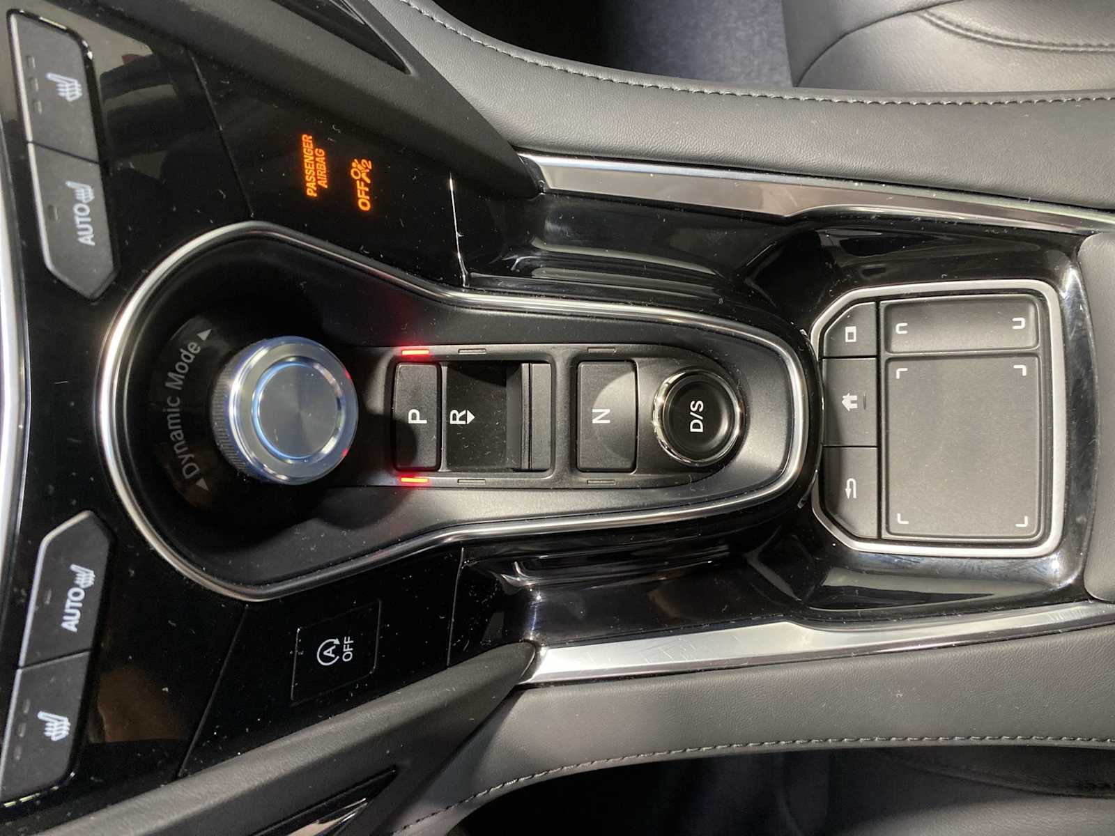 Thumbnail: 2023 Acura RDX - 17