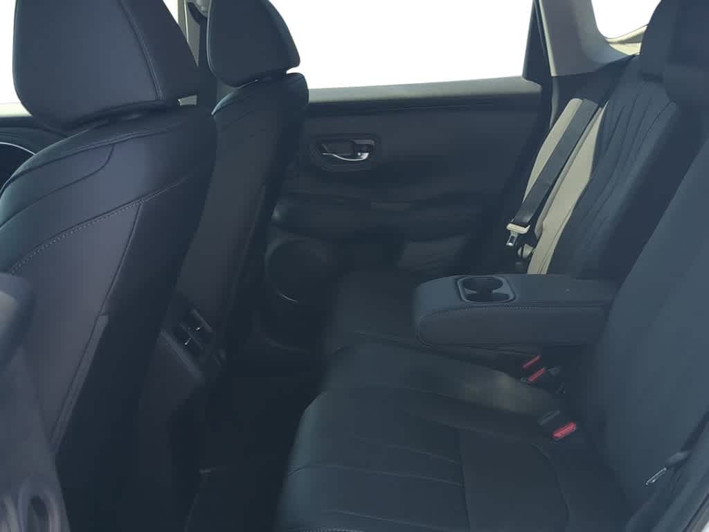 2025 Acura ADX  15