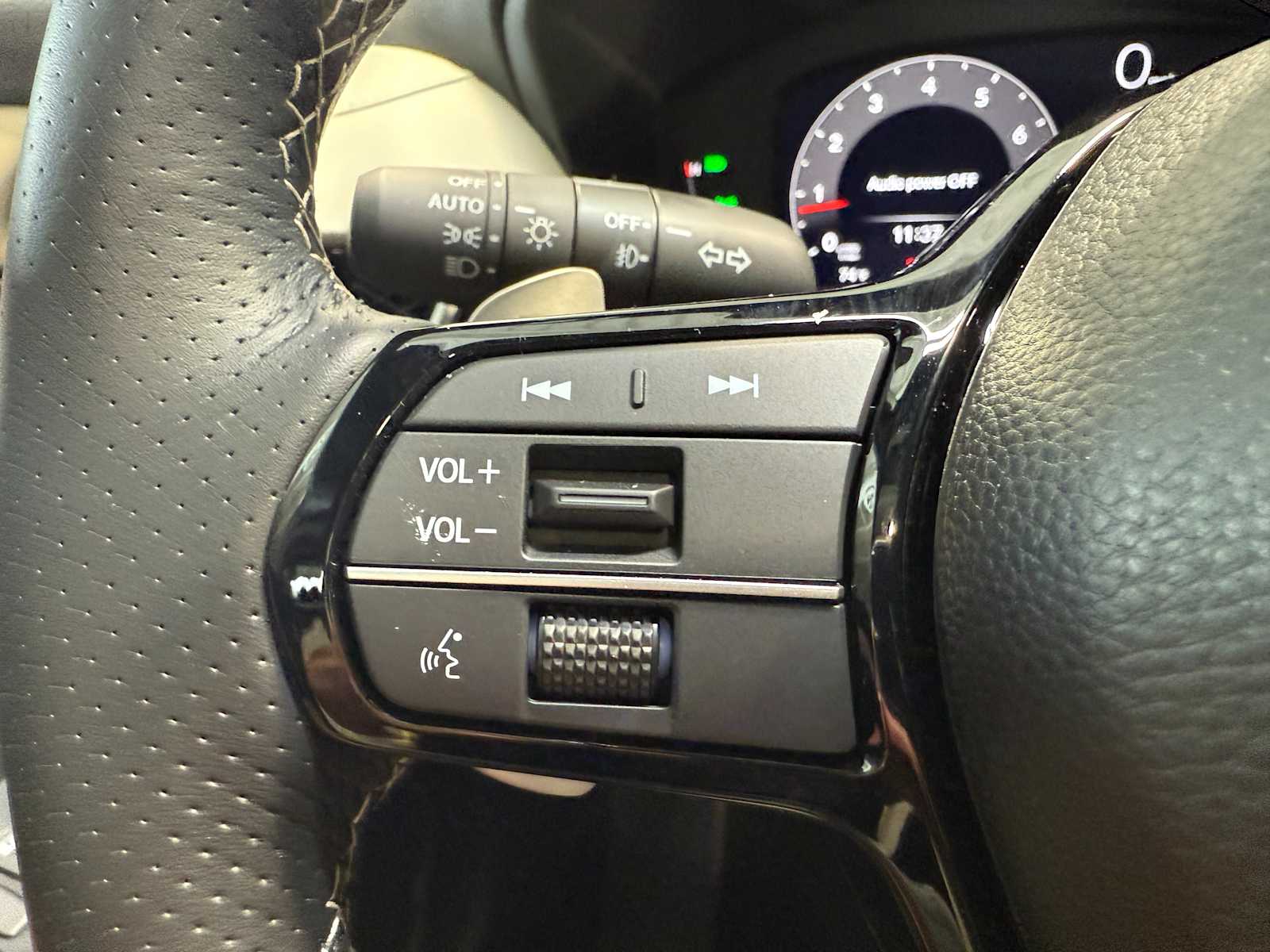 Thumbnail: 2026 Acura ADX - 13